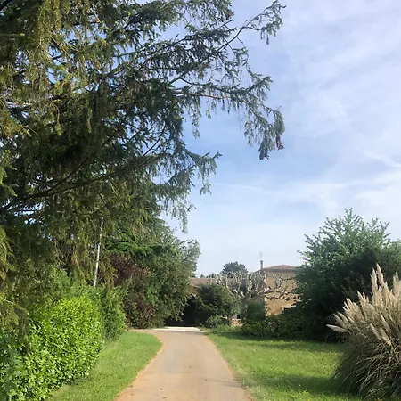 Le 270 לינה וארוחת בוקר